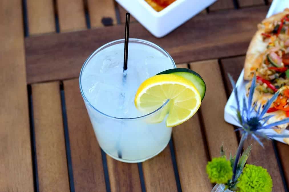 Honeysuckle Lemonade Cocktail