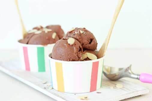 Instant Chocolate Almond Ice Cream