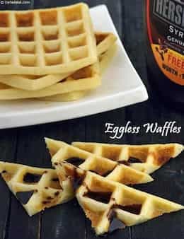 Eggless Waffles
