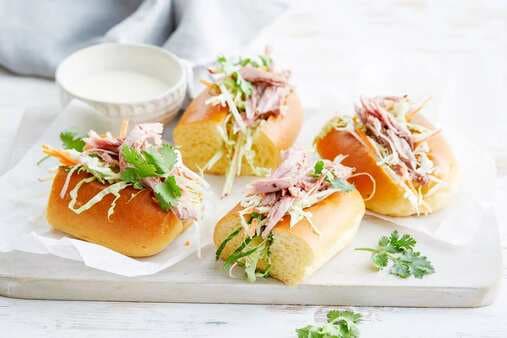 17-Minute Duck Sliders With Apple And Fennel Slaw