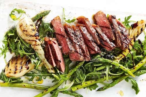 Balsamic-Glazed Steak With Chargrilled Veggies