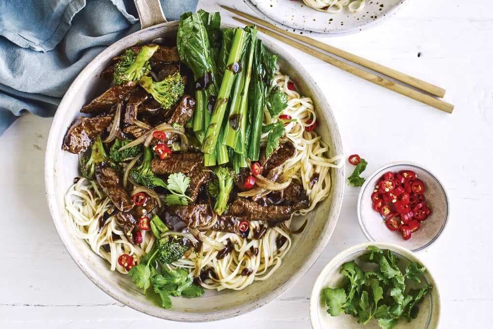 Beef Broccoli And Black Bean Noodles