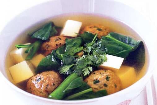 Chicken Broth With Pork Dumplings And Chinese Broccoli