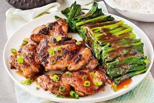 Chinese Broccoli With Oyster Sauce And Marinated Chicken