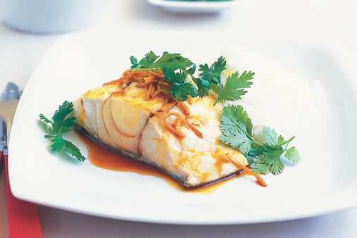 Fish With Soy And Ginger Glaze