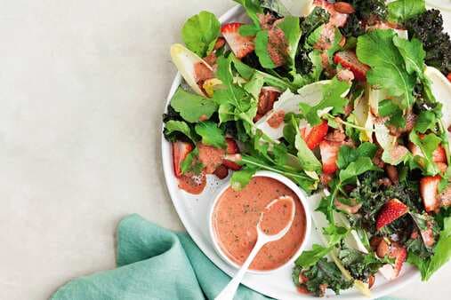Green Leaf Salad With Strawberry Balsamic Vinaigrette