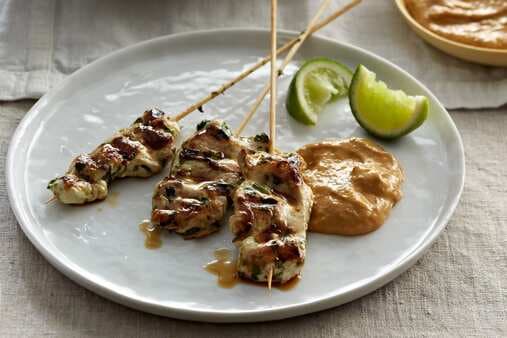Grilled Chicken Satay With Mango-Peanut Dipping Sauce