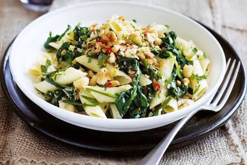 Herb And Spinach Penne With Garlic Crumbs