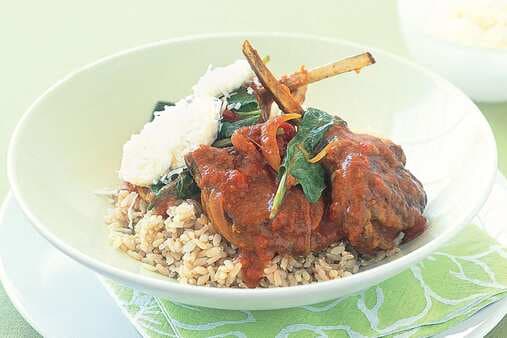 Lamb Cutlet And Spinach Curry With Coconut Bananas