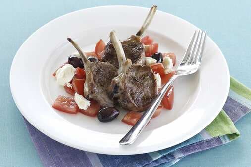 Lamb Cutlets With White Wine And Rosemary