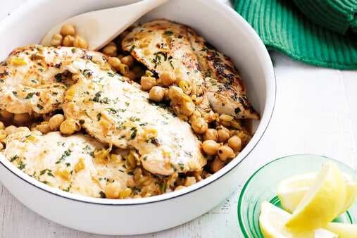 One-Pan Chicken And Chickpeas