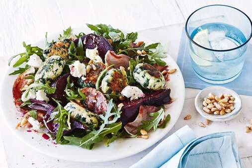 Pan-Fried Spinach And Ricotta Gnocchi Salad