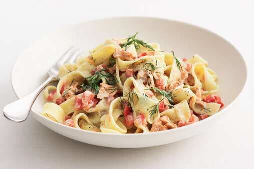 Pappardelle With Salmon Yoghurt Tomato And Dill
