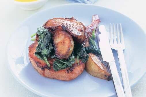 Pork With Caramelised Pears & Spinach
