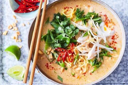 Quick Satay Chicken Noodle Soup