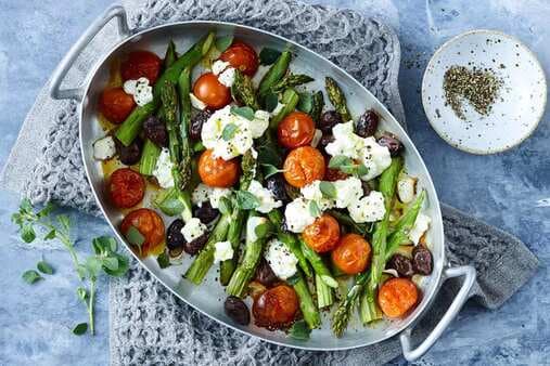 Roasted Asparagus With Tomato And Ricotta