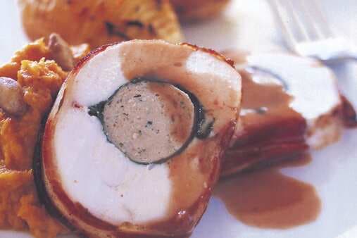 Rolled Stuffed Chicken With Spiced-Wine Gravy