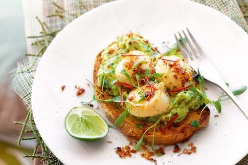 Seared Scallops With Bacon Dust And Crushed Avocado On Toast