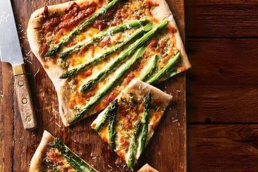 Spelt Pizza With Asparagus And Artichoke Pesto