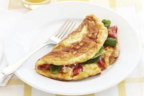 Spinach Cheese & Tomato Omelette