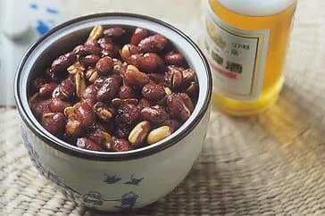Star-Anise Spiced Peanuts & Chinese Beer