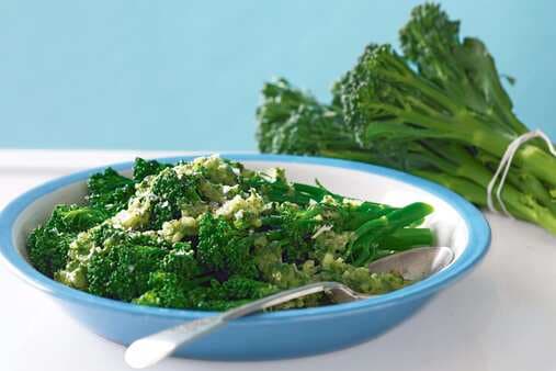 Steamed Broccolini With Herbed Butter