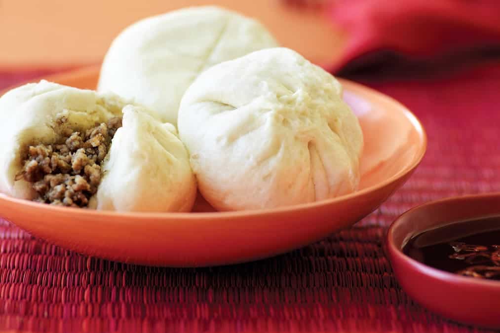 Steamed Chinese Five-Spice Chicken Buns