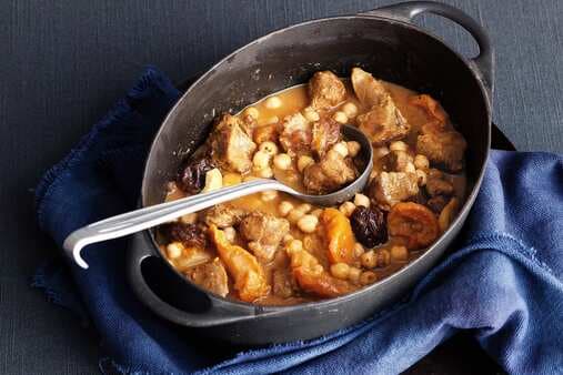 Sweet Beef And Apricot Casserole