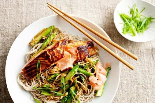 Teriyaki Salmon With Soba Noodles And Asparagus