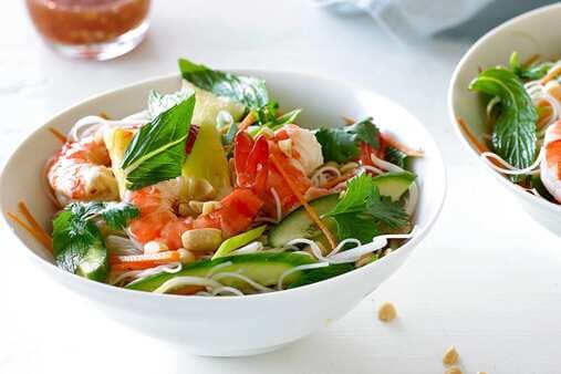 Thai Prawns Pineapple & Noodle Salad