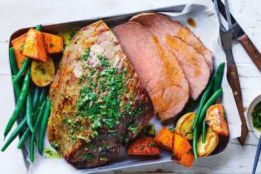 Traditional Roast Beef With Veg