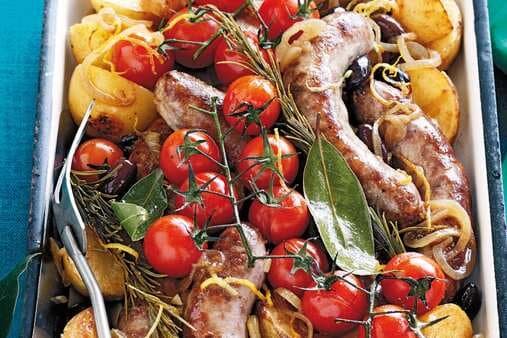 Tray-Baked Sausages With Potatoes & Cherry Tomatoes
