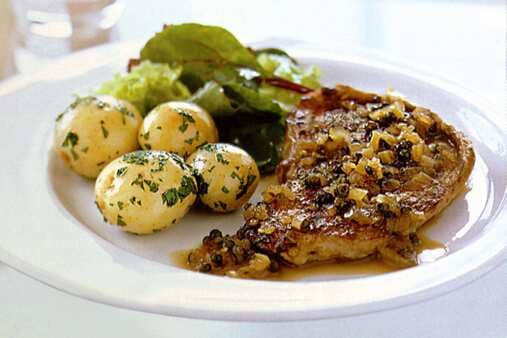 Veal Schnitzels With Drambuie & Green Peppercorn Sauce