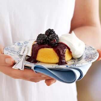 Blackberry-Topped Sponge Cakes