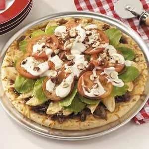 Caramelized Onion 'n' Pear Pizza