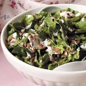 Horseradish Spinach Salad