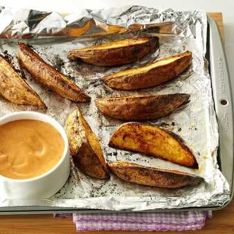 Potato Wedges With Sweet & Spicy Sauce