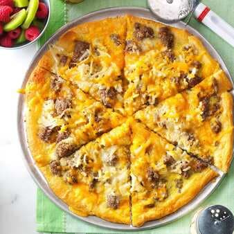 Sausage and Hashbrown Breakfast Pizza