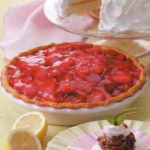 Strawberry Shortbread Pie