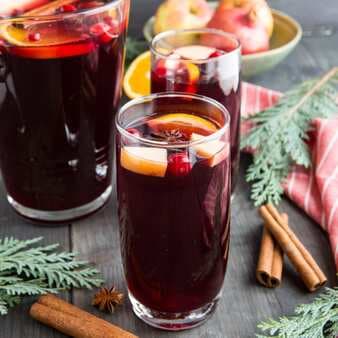 Holiday Apple Cranberry Sangria