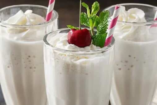 Skinny Vanilla Protein Milkshake