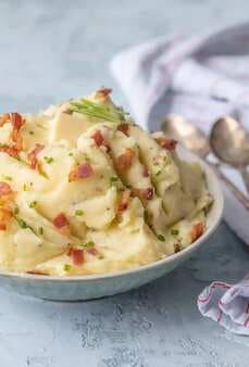 Cheesy Mashed Potatoes With Bacon And Goat Cheese