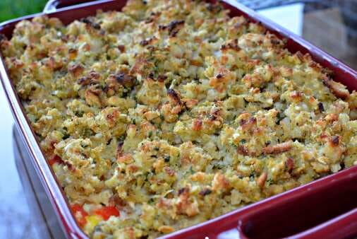 Stuffing Topped Chicken Pot Pie