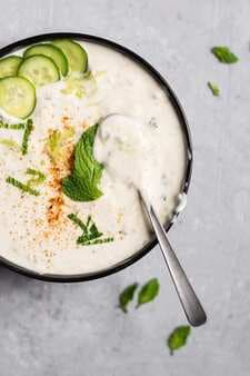 Indian Cucumber And Mint Yogurt Sauce