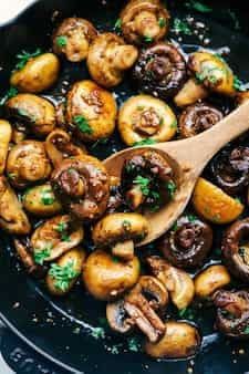 Honey Balsamic Garlic Mushrooms