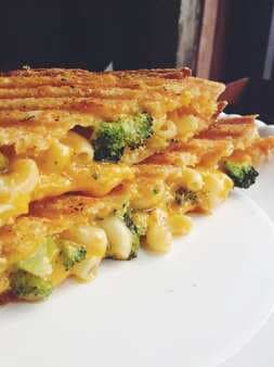 Grilled Macaroni And Cheese Sandwich With Broccoli
