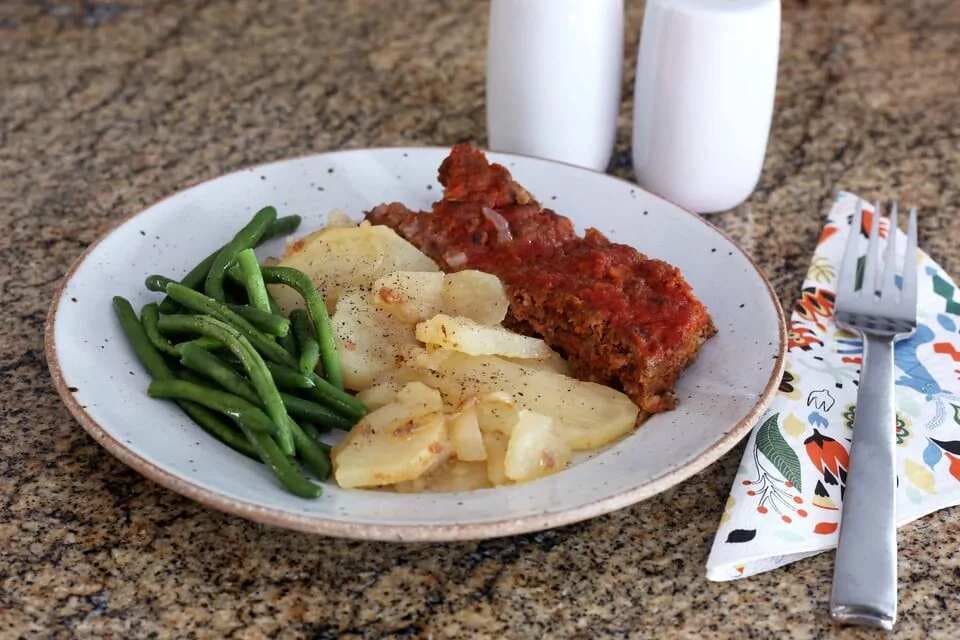 Meatloaf And Potato Casserole