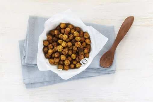 Roasted Chickpeas With Garlic And Paprika