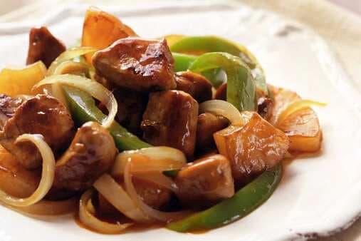 Chinese Stir-Fried Beef With Onions