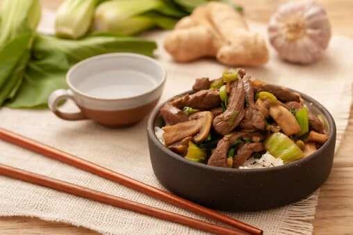 Chinese Stir-Fry Beef With Three Vegetables